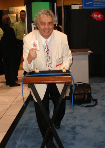 tradeshow magician Orlando Florida 2008